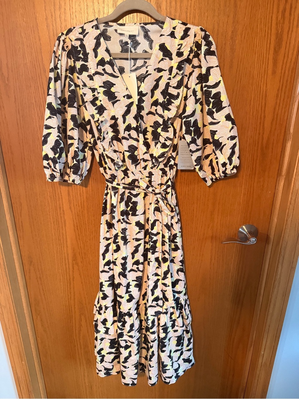 MELLODAY Cream Midi Dress with Black and Yellow Floral Print